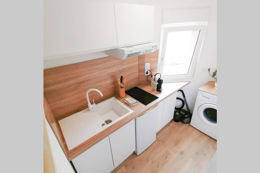 Apartamento Le Cocoon / Proche Gare / Netflix Sens Exterior foto