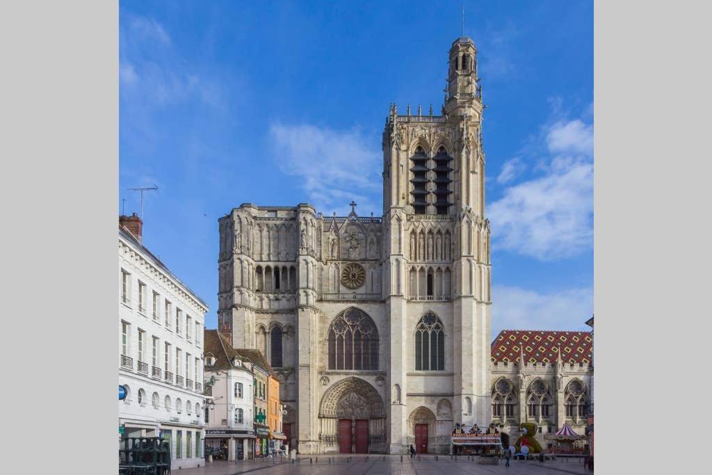 Apartamento Le Cocoon / Proche Gare / Netflix Sens Exterior foto